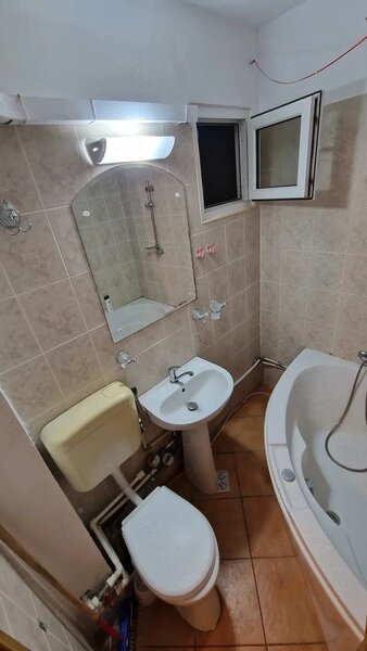 Eroii Revolutiei, Giurgiului, etaj 3, mobilat si utilat